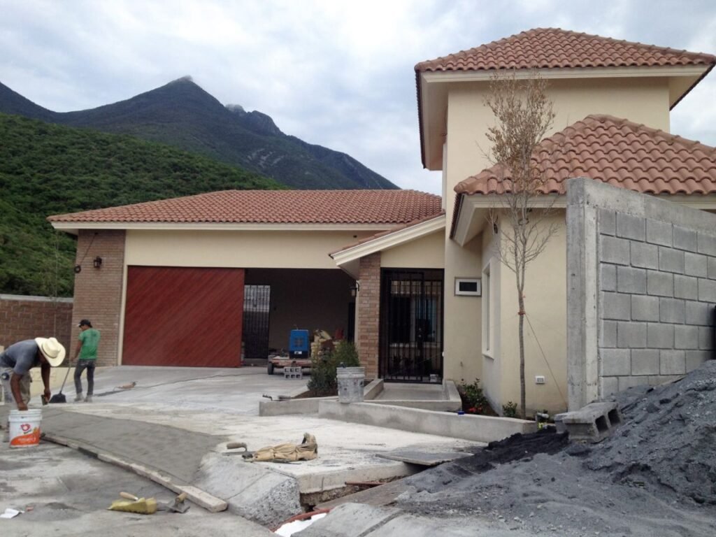 FOTO RESIDENCIAL LAS AGUILAS